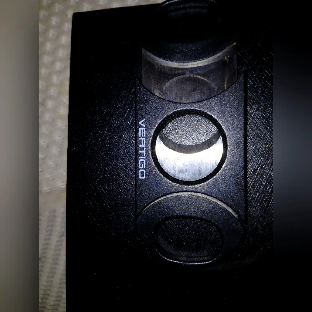 Vertigo Black and Silver Cigar Cutter